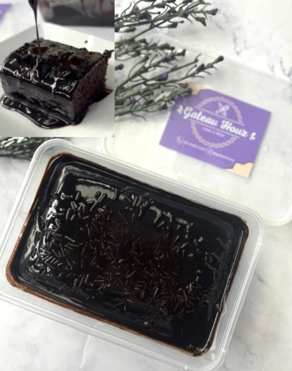 Kek Coklat Moist Leleh